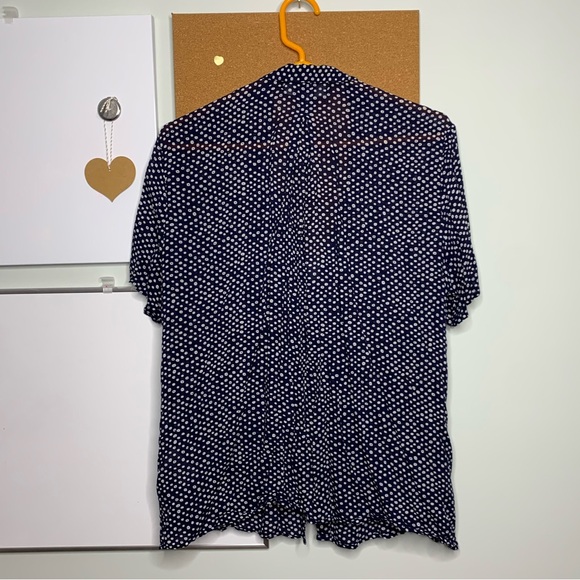 Cloth & Stone Dana Button-Down Blouse Blue & White Medium - Picture 9 of 11